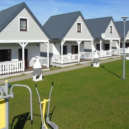 Homes With Terraces, Close To The Casa de Férias Ustronie Morskie